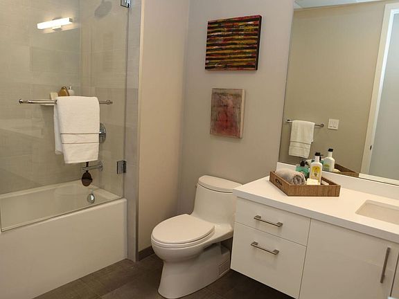 3rd image of 140 Pennsylvania Ave APT 303