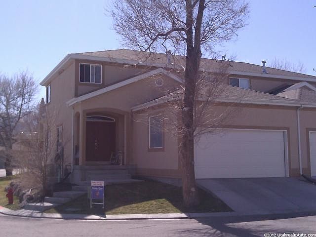 1st image of 385 Bayside Dr
