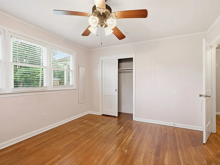 1407 Midgett Dr — Photo 11