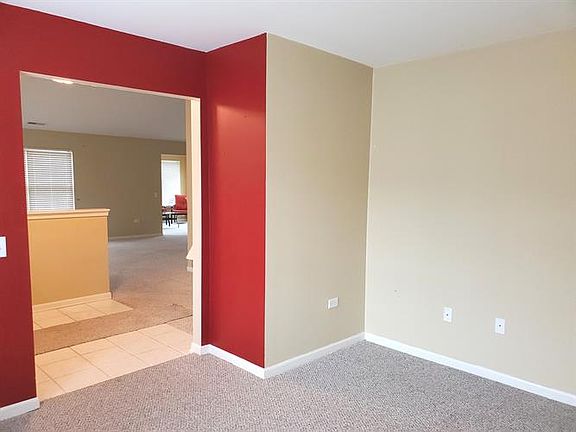 3rd image of 18603 Villa Ct #13