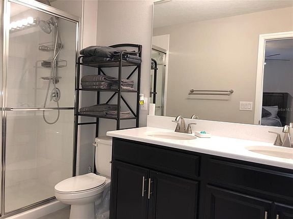 5th image of 10549 Oakside Dr