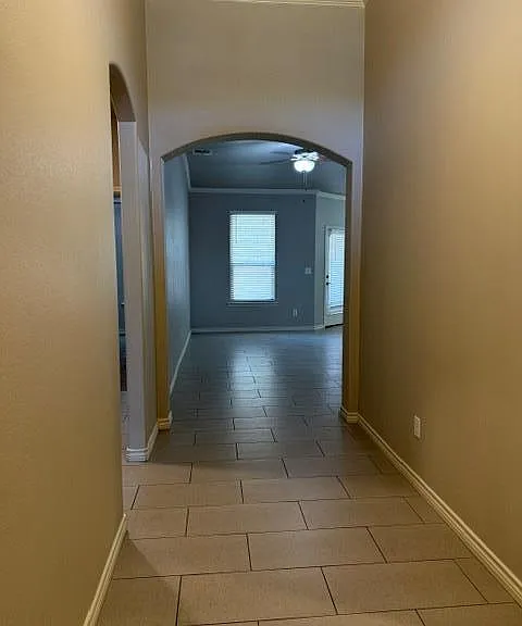 5303 Logan Ct — Photo 4