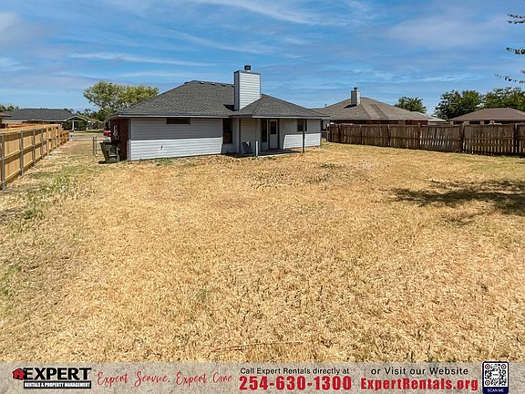 3rd image of 1804 Moonstone Dr