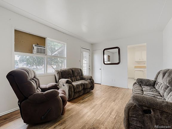 4th image of 4290 E 70th Avenue