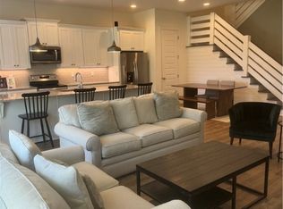 621 Cameron Ct, Auburn, AL 36830