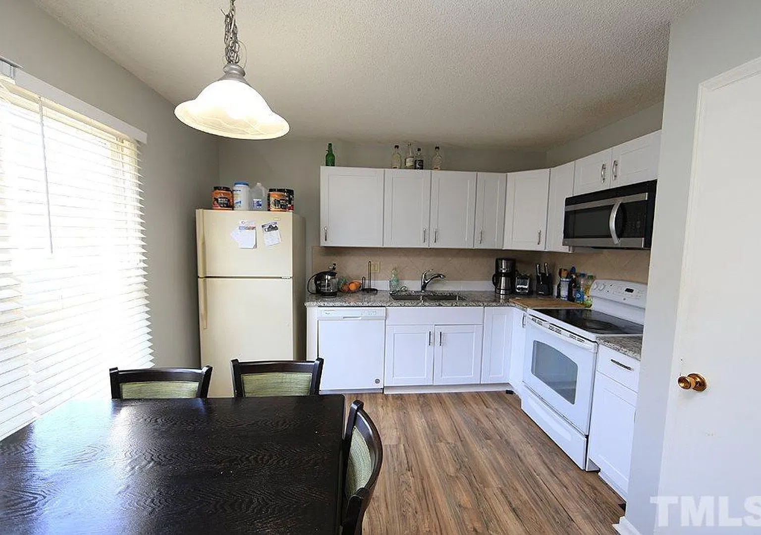 Nice home in Chapel Hill! — Photo 2