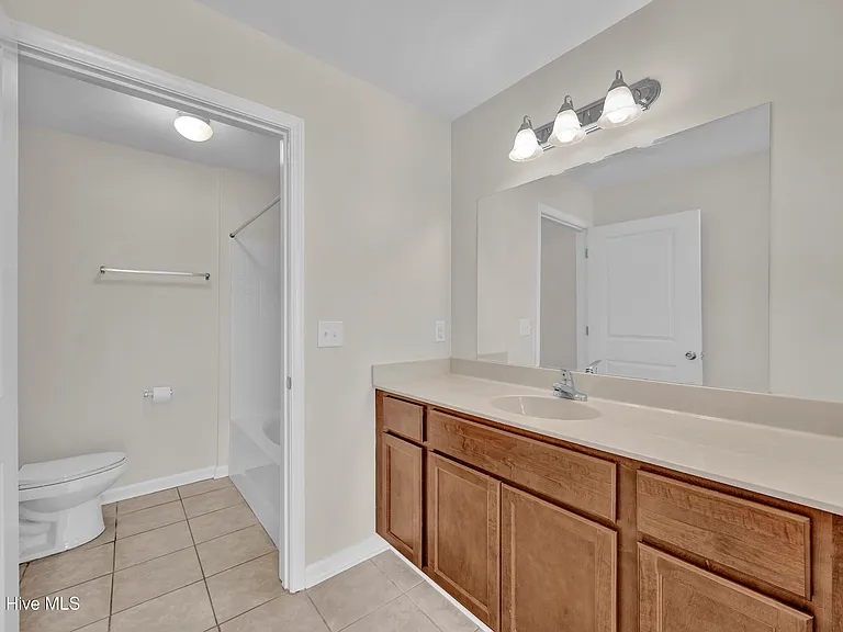 4429 Jay Bird Cir #103 — Photo 17
