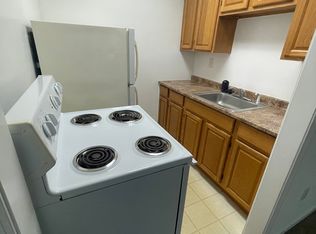 4 Depot Rd #1, Uncasville, CT 06382