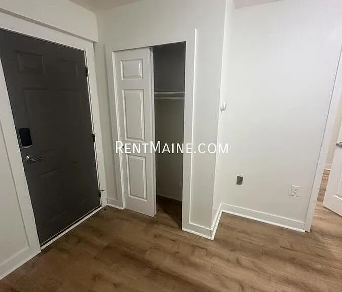 176 Augusta Rd #4 — Photo 2