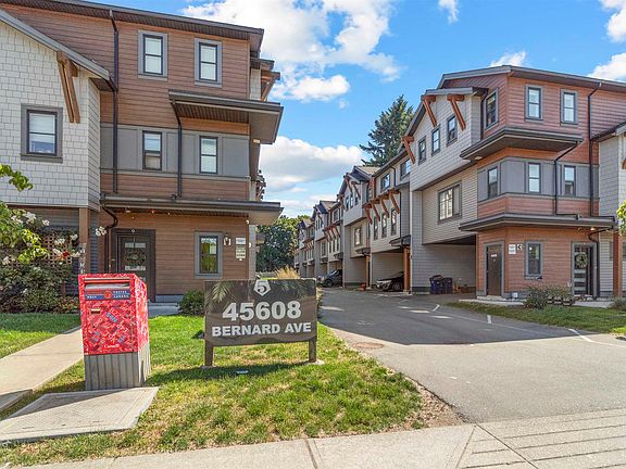4th image of 45608 Bernard Ave #5