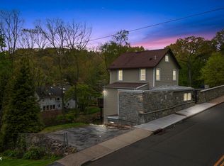 30 Riversville Rd, Greenwich, CT 06831