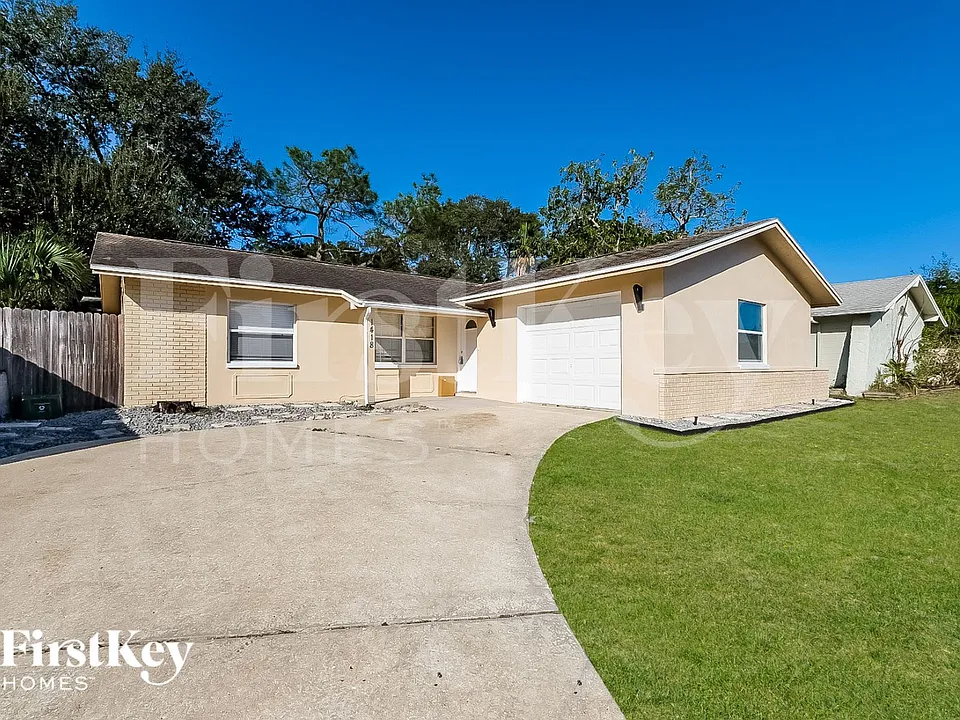 1418 Stonehaven Way
