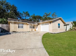 1418 Stonehaven Way, Tarpon Springs, FL 34689