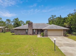 3558 Westbrook Dr, Chipley, FL 32428