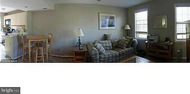 4th image of 1417 E Abingdon Dr APT 4