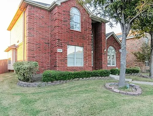 9033 Portage Ln — Photo 2