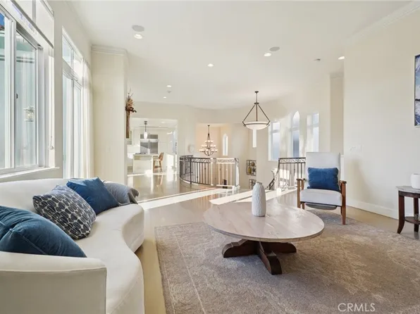 654 5th St, Hermosa Beach, CA 90254