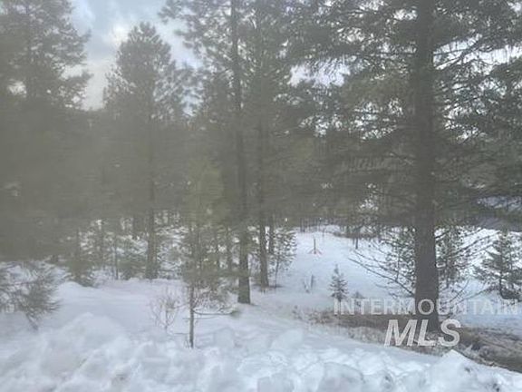 3rd image of 48 W Pine Add Ter