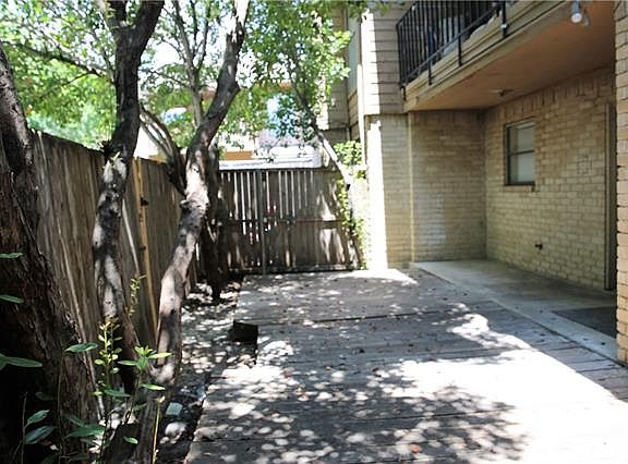 2nd image of 7031 Holly Hill Dr APT 17
