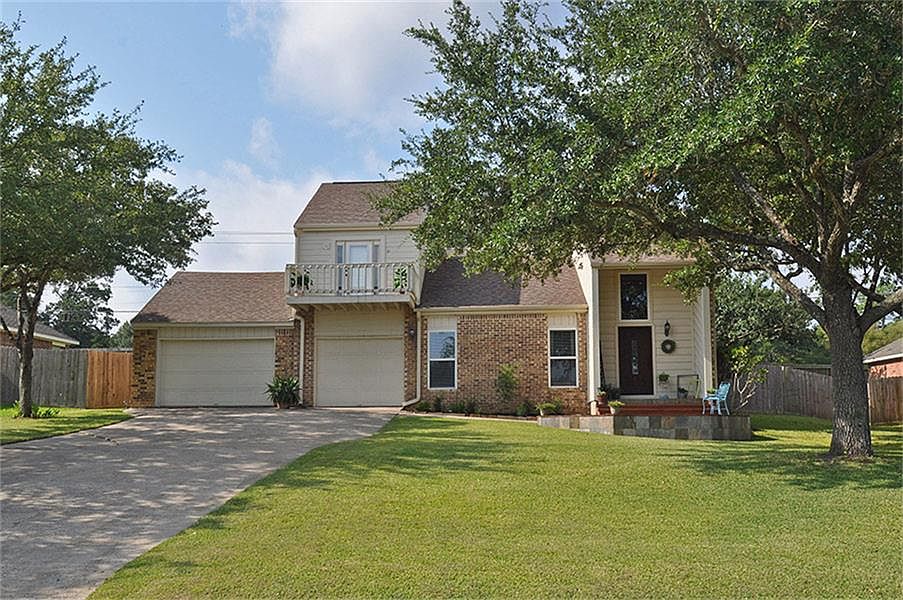 1st image of 219 April Waters Dr