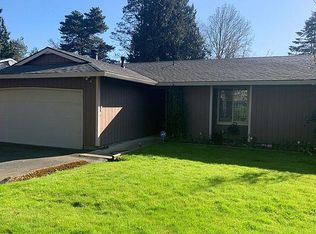 2974 SE 109th Ave, Portland, OR 97266
