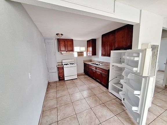 5th image of 532 N 1st St N #El