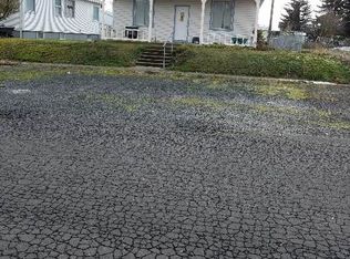 207 W 3rd St, Sprague, WA 99032