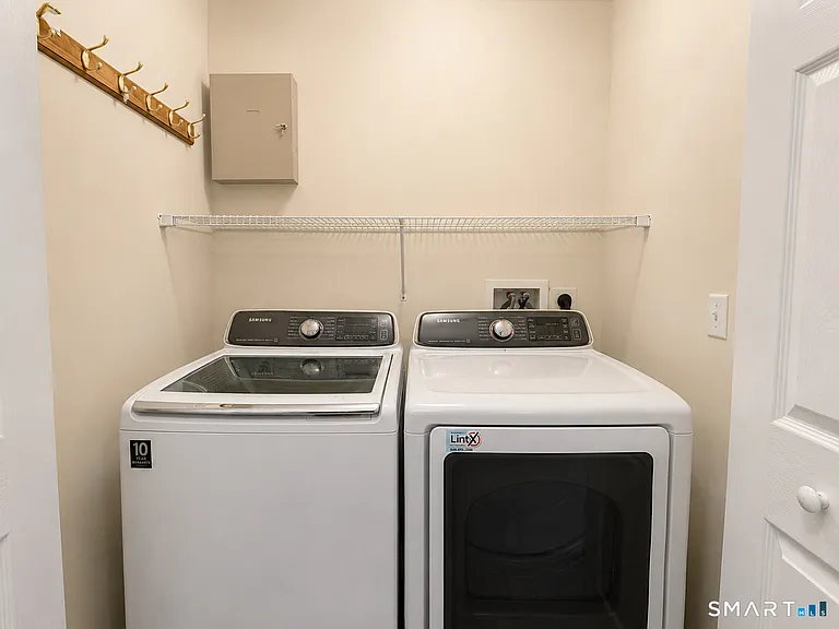 1401 Briar Woods Ln #1401 — Photo 21