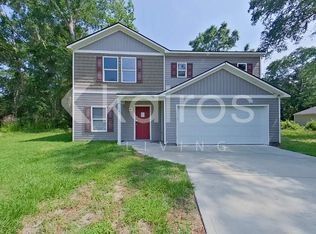 160 Sunrise Cir, Midway, GA 31320