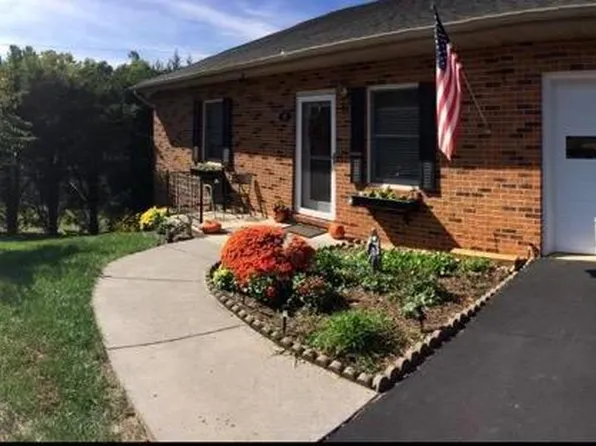 617 Mount View St, Front Royal, VA 22630