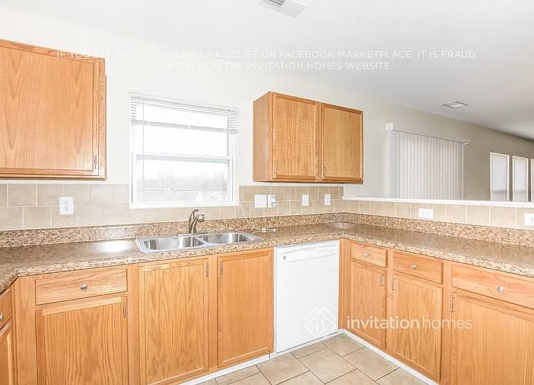 1536 April Knoll Ct — Photo 11