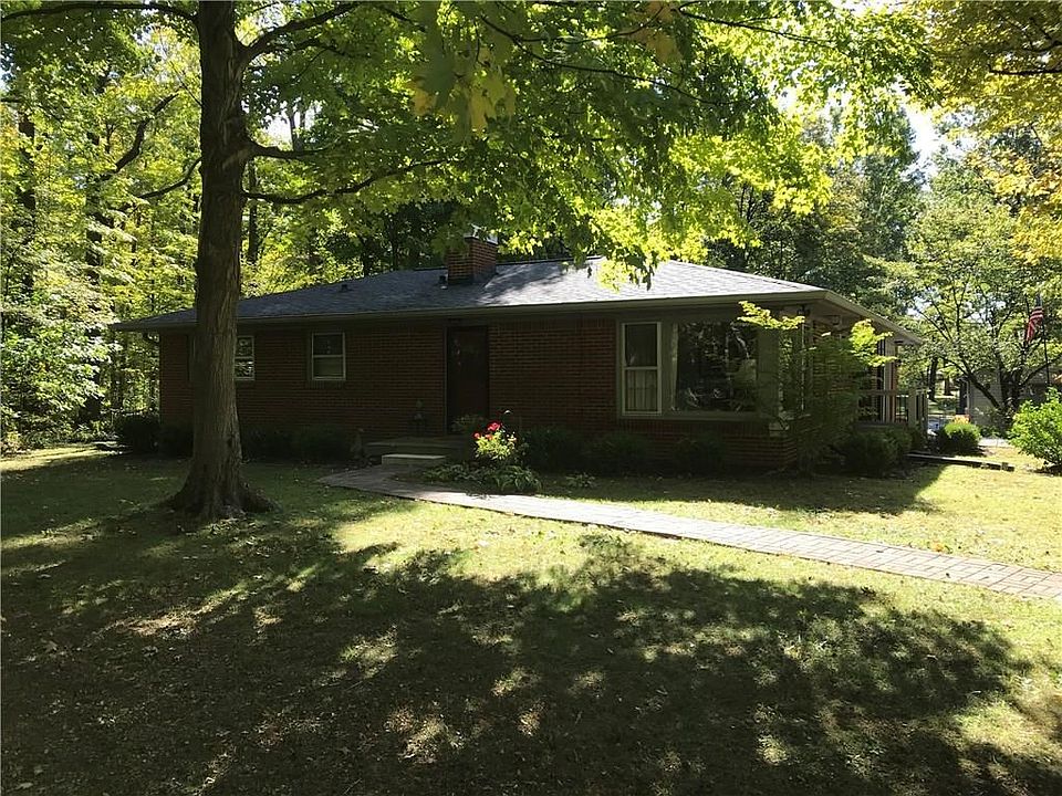 Welcome home! This beautiful 3 bed, 1.5 bath brick ranch sits on 1.2 acres on a private wooded lot...imagine the serenity and privacy in this home!