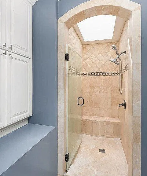 3976 Tilden Ave — Photo 21