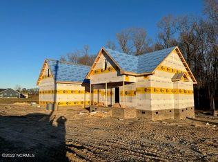 9167 Red Oak Rd, Whitakers, NC 27891