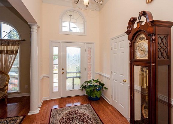 3rd image of 1363 Waterston Dr