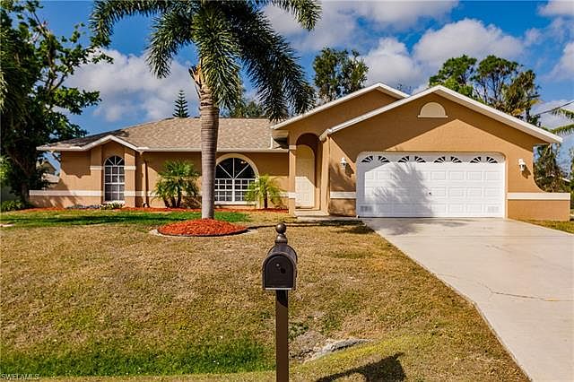 1st image of 17564 Phlox Dr