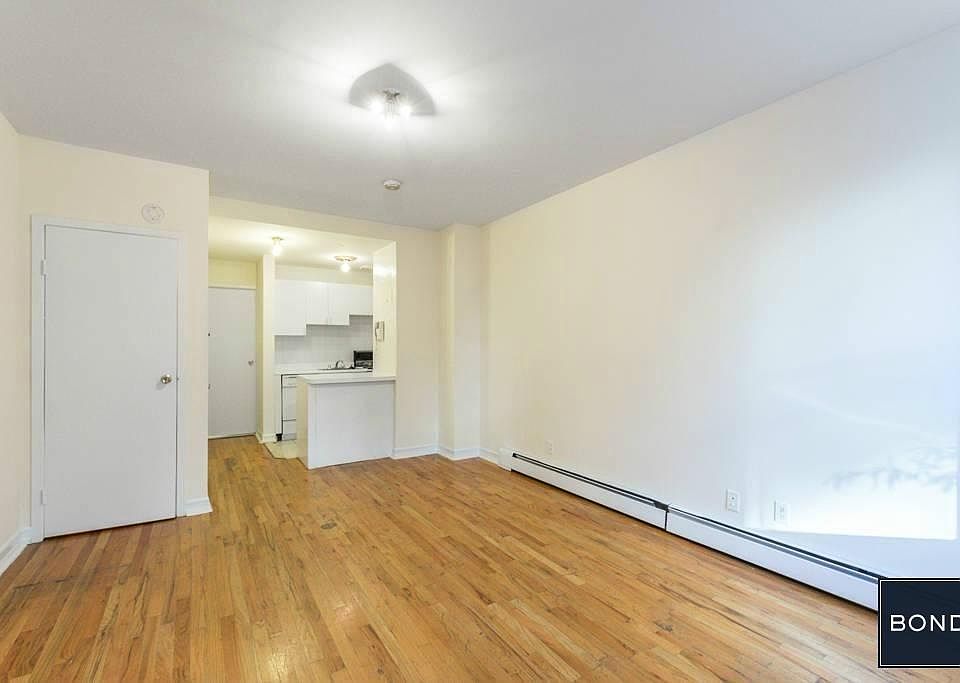 2nd image of 1597 York Ave APT 5