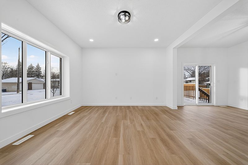 Edmonton Townhouse for rent - 3 Bedrooms — photo 4