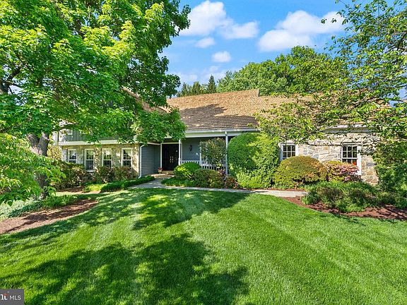 4th image of 6354 Chowning Pl