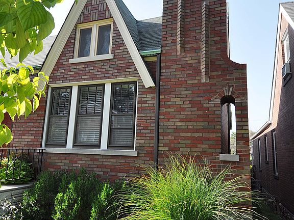 4th image of 3944 McDonald Ave