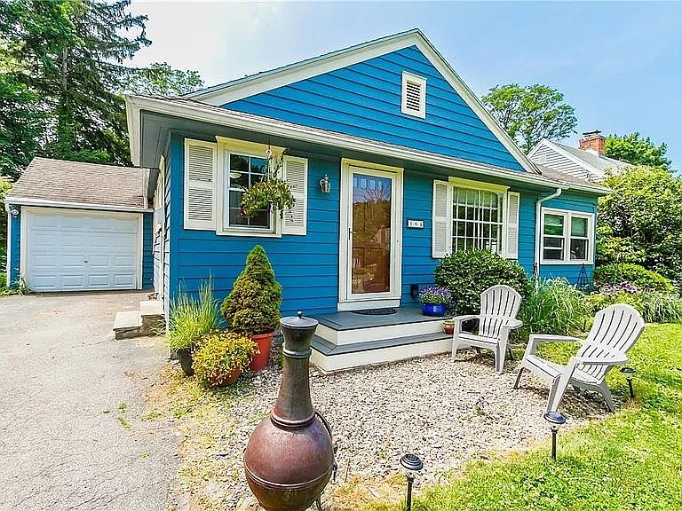 1st image of 184 Village Ln