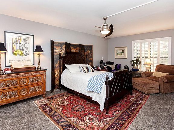 3rd image of 5110 N 31st Way Unit 337
