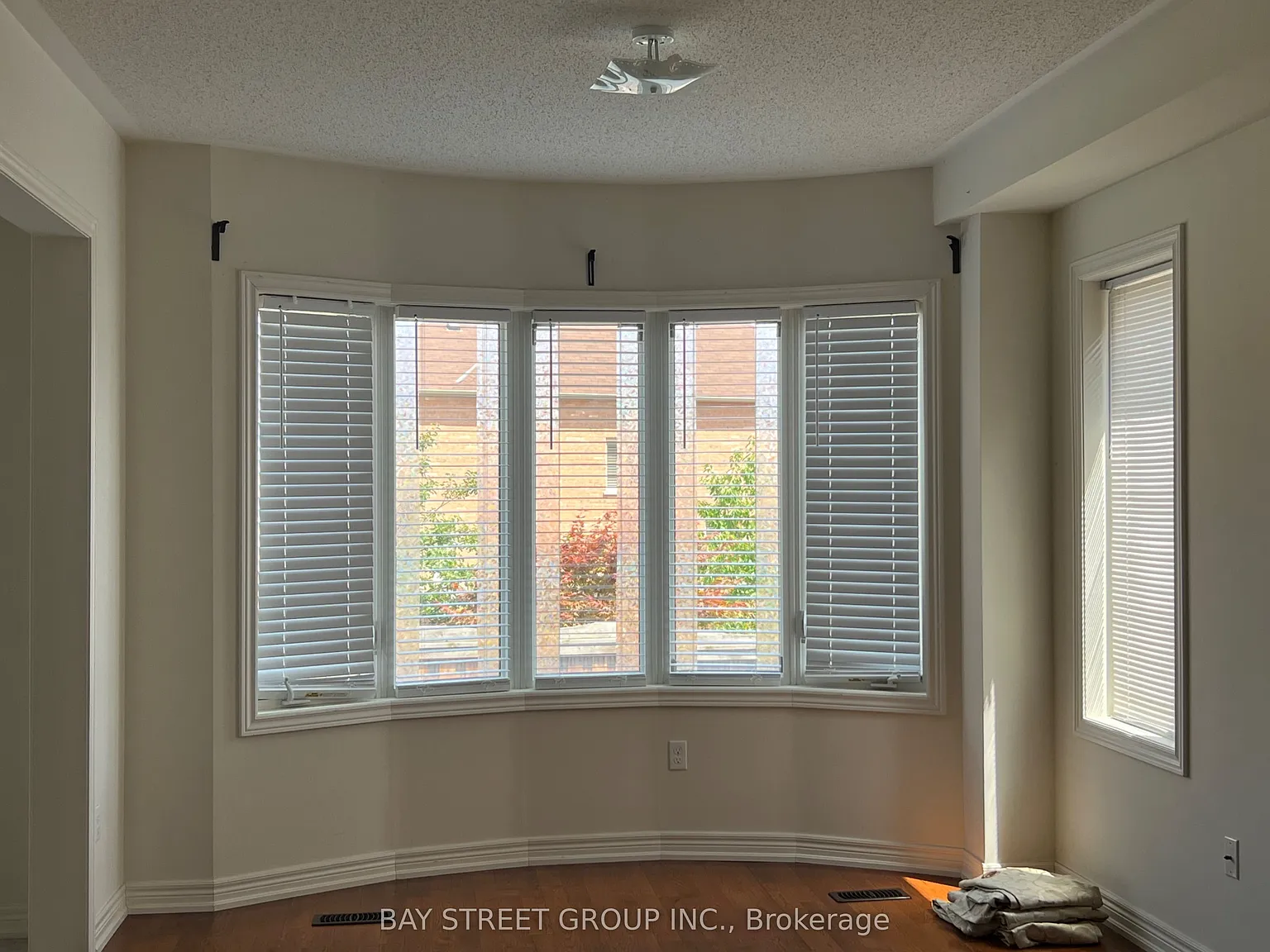 4 bed, $3,699 — Photo 4