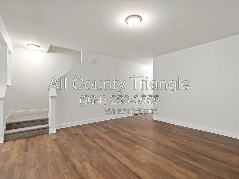 1005 Amber Shadow Dr — Photo 10