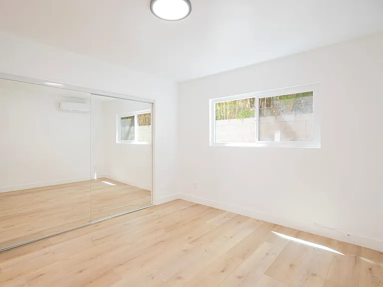 748 N Hudson LLC — Photo 15