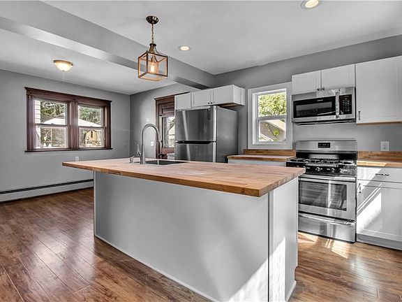 5th image of 382 Miller St