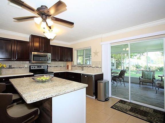 5th image of 5495 Kenwood Dr