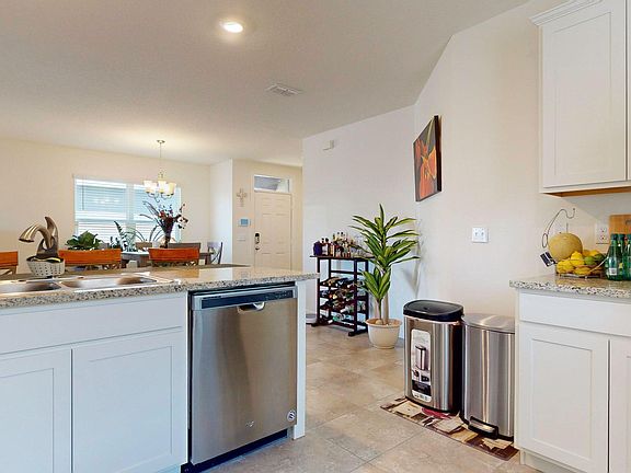 5th image of 9398 SW Ligorio Way