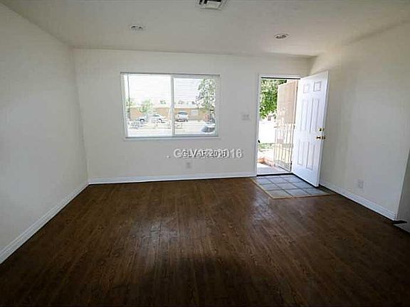 5th image of 6221 Fargo Ave #0