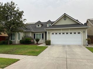 3198 N Arroyo Ave, Fresno, CA